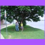 Uncle Bobby and Aunt Ka Ka.JPG